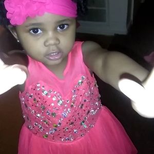 Meet your Posher, Gregory